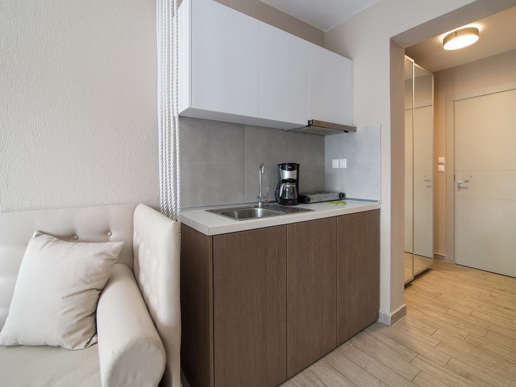 Frau Irenes Haus Appartement Sarti Buitenkant foto